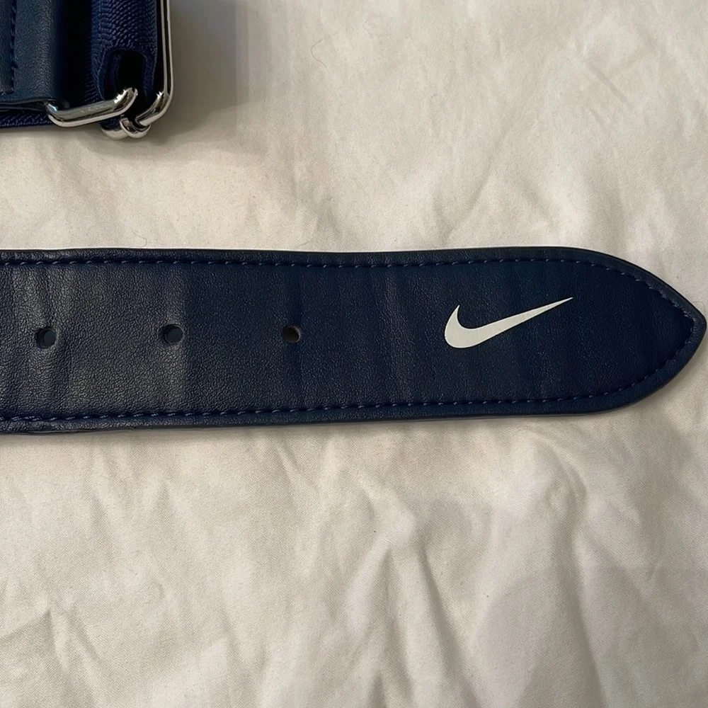 Nike baseball belt fully adjustable